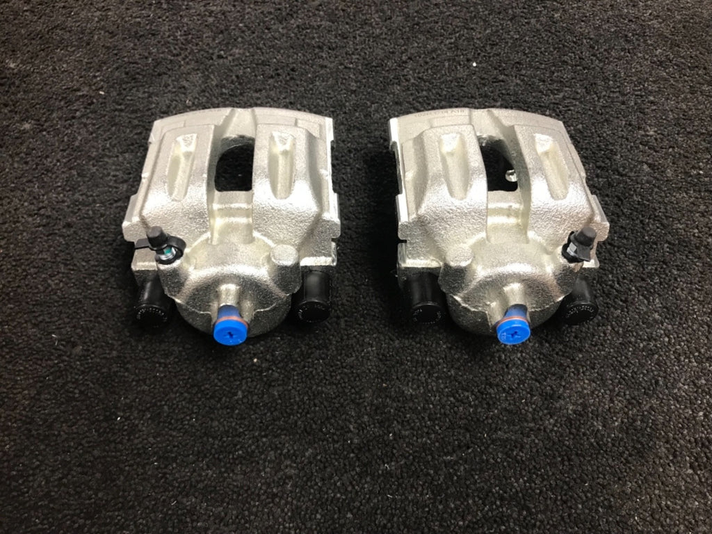 BMW E90 E91 E92 E93 04 ON REAR PASSENGER SIDE DRIVER SIDE BRAKE CALIPERS PAIR NE