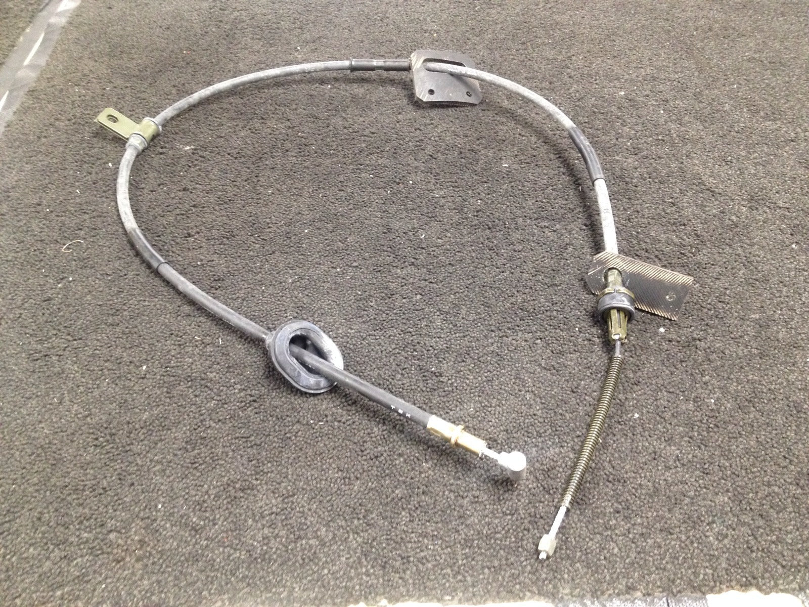 FIT FOR SUZUKI VITARA 1.6 1989-2000 RIGHT REAR HANDBRAKE CABLE NEW