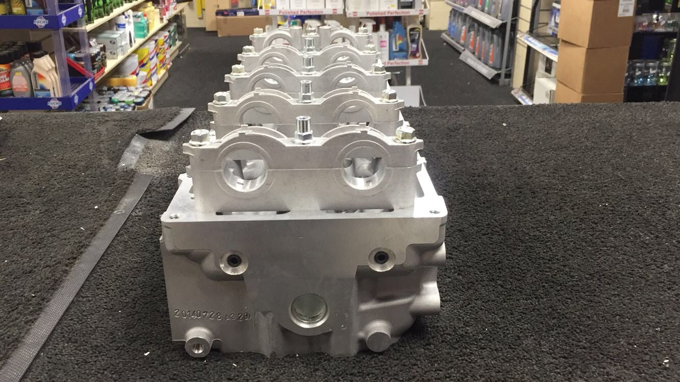 FOR MITSUBISHI SHOGUN TRITON CANTER 3.0TD 4M42 CYLINDER HEAD BRAND NEW