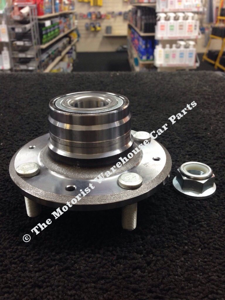 VOLVO V40 S40 REAR WHEEL BEARING HUB & HUB NUT