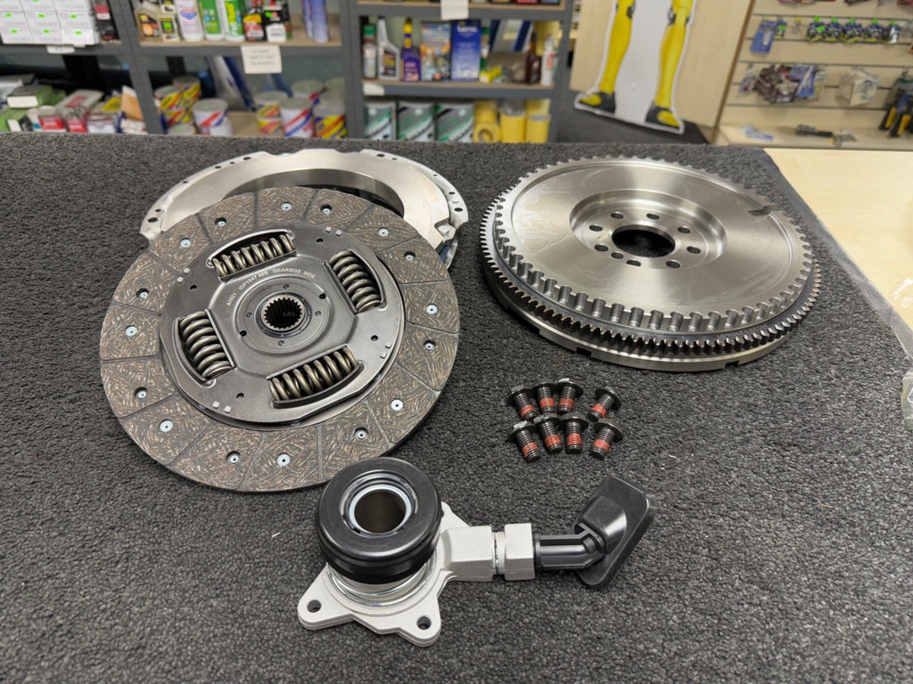 FORD TRANSIT 2.0TDCI FWD 125BHP FLYWHEEL CLUTCH KIT SOLID FLYWHEEL CLUTCH KIT