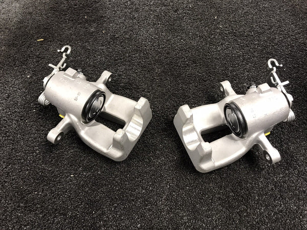 2 NEW REAR BRAKE CALIPER PAIR LH RH  AUDI A3 S3 TT EOS 8J QUATTRO 310MM DISC