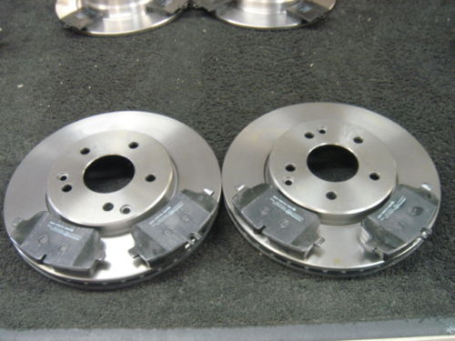 FOR MERCEDES C CLASS KOMPRESSOR FRONT BRAKE DISCS &PADS 288
