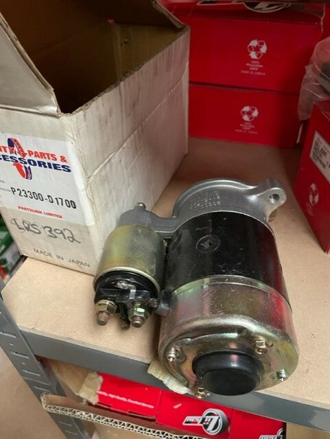 FOR NISSAN STARTER MOTOR 23300-D1700 8 TEETH