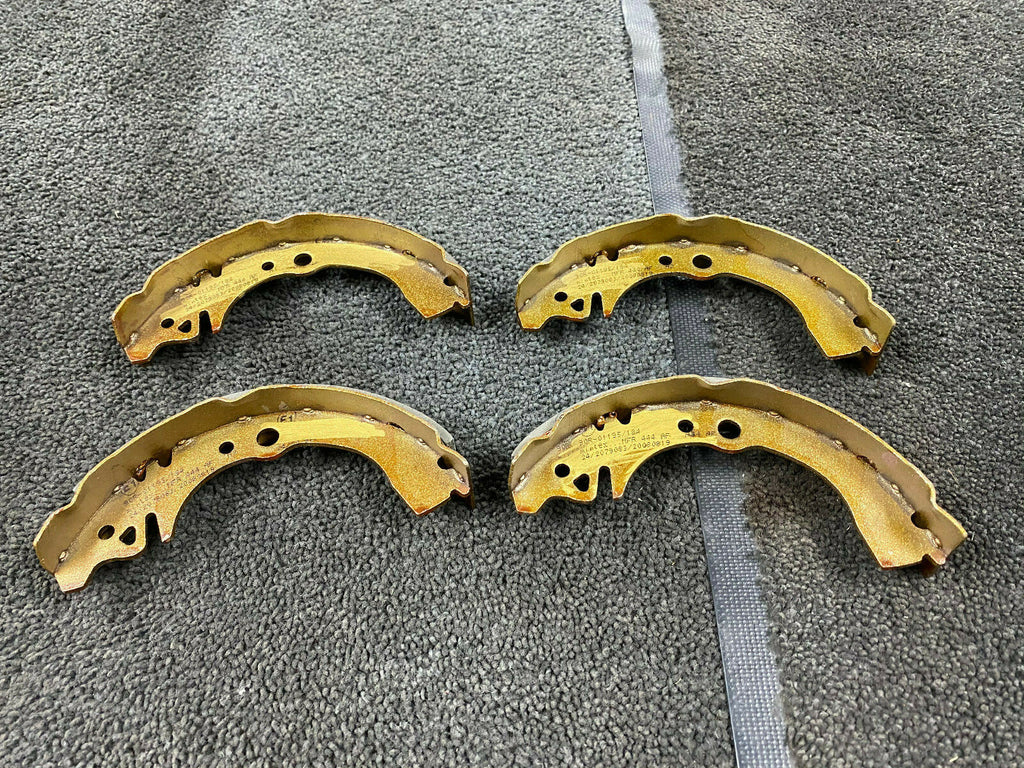 FORDAIHATSU CUORE HIJET NAKED  SIRION STORIA YRV REAR BRAKE SHOE SET