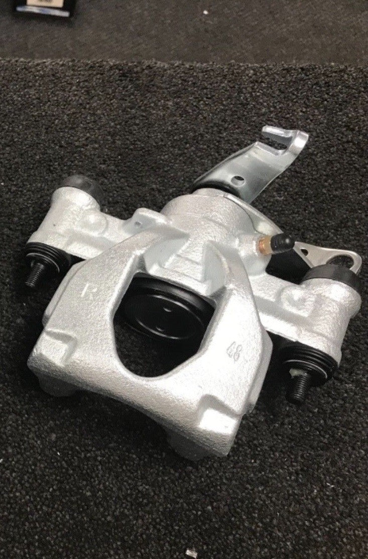  Details about  FOR RENAULT MASTER TRAFIC VAUXHALL MOVANO REAR DRIVER SIDE RIGHT