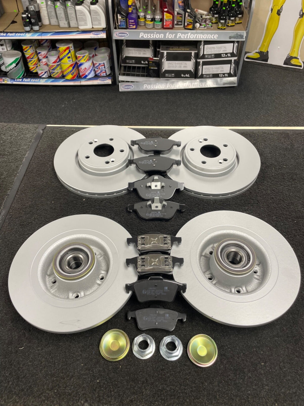 FOR LAGUNA MK2 EXPRESSION DCi 16V FRONT REAR BRAKE DISCS + BRAKE PADS FRONTREAR