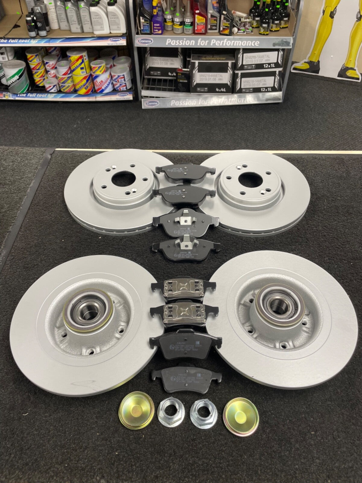 FOR LAGUNA MK2 EXPRESSION DCi 16V FRONT REAR BRAKE DISCS + BRAKE PADS FRONTREAR