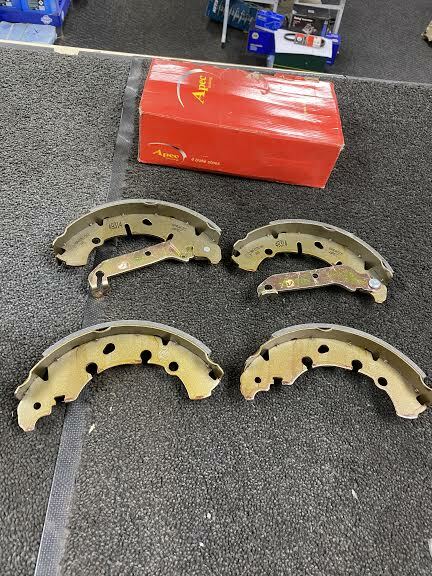 FORD FIESTA MK4 5 6 (1999-02) MAZDA 2 1.25 2003-07 REAR BRAKE SHOES ABS MODELS