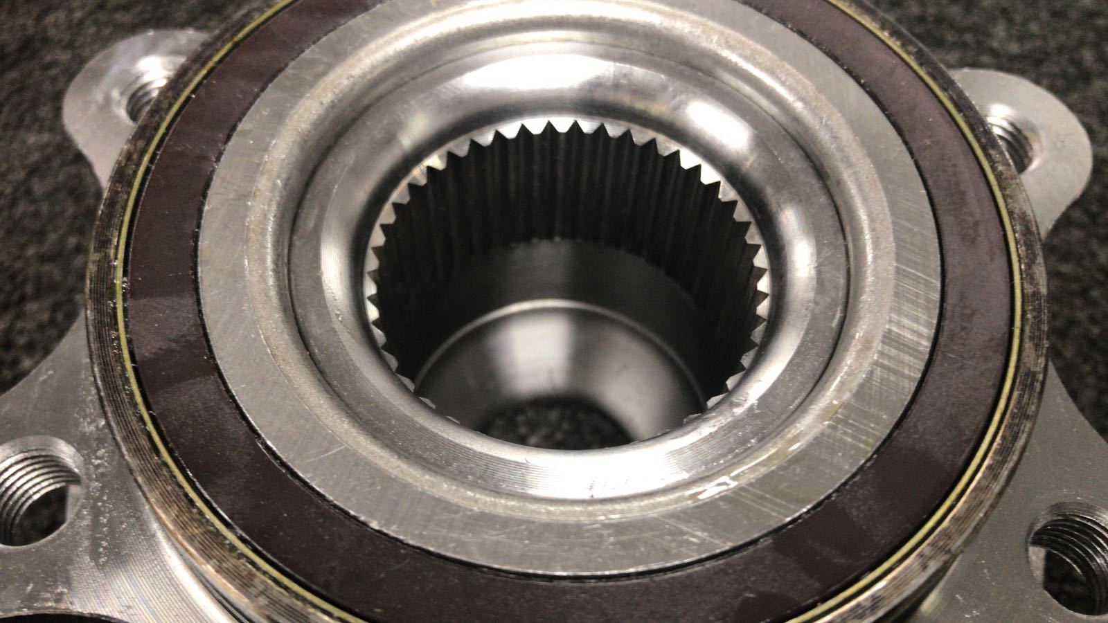 AUDI A4 B8 TFSi TDi ALLROAD 2008 ON WHEEL BEARING FRONT WHEEL BEARING HUB FLANGE