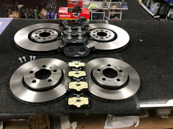 AUDI TT 3.2 v6 BRAKE DISC FRONT REAR BRAKE DISCS MINTEX FRONT REAR BRAKE PADS