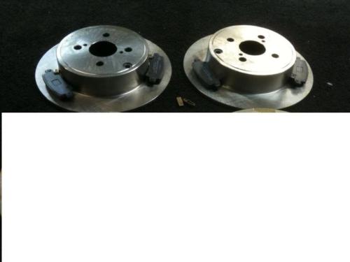 FOR TOYOTA COROLLA 1.8 T SPORT  REAR BRAKE DISCS BRAKE PADS