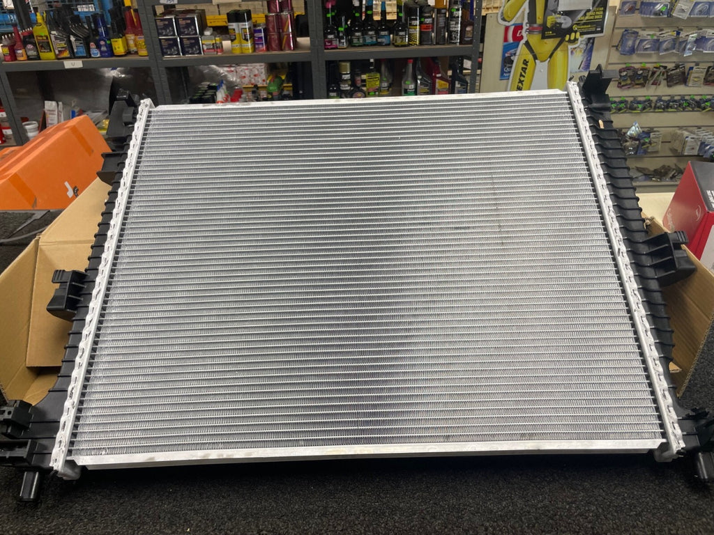 RADIATOR JEEP GRAND CHEROKEE WK 3.00 CRD 2010-2018 55038002AH 55038002AE