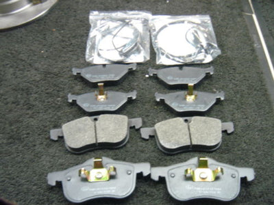 FOR ROVER 75 MG ZT  FRONT & REAR BRAKE PADS & WARNING WIRE SENSORS