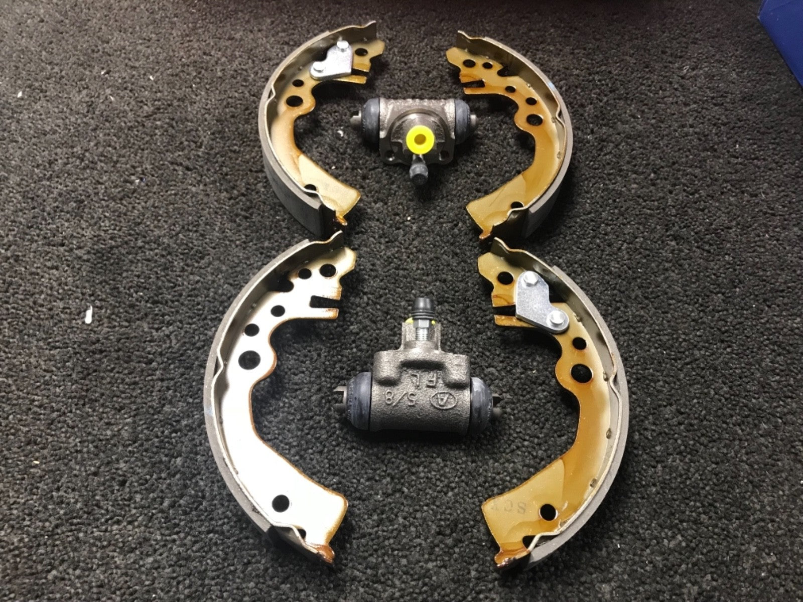 FOR NISSAN CUBE 1.4 2002-2007 BZ11 REAR BRAKE SHOES AND 2 BRAKE CYLINDERS 