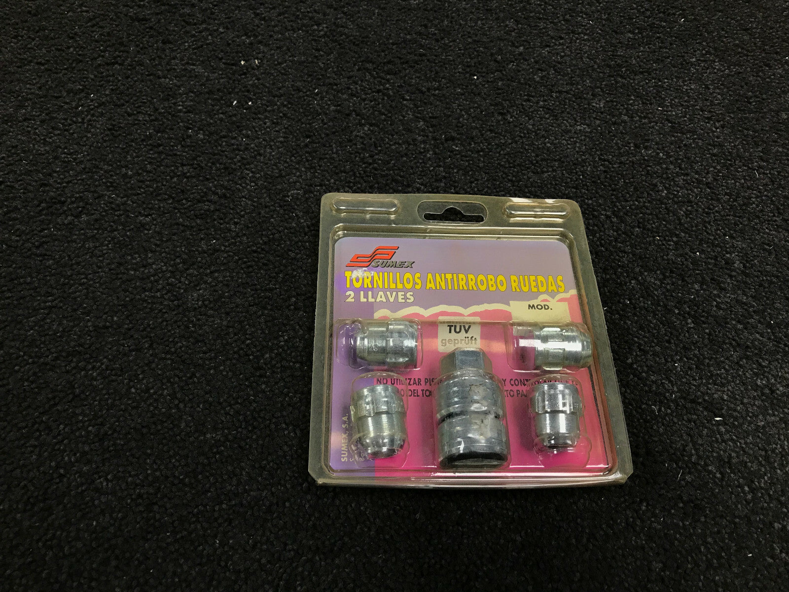 4 X LUG NUTS TO FIT CITROEN GS DS VISA CHRONO LADA RIVA NEXIA 4X4 WITH KEY
