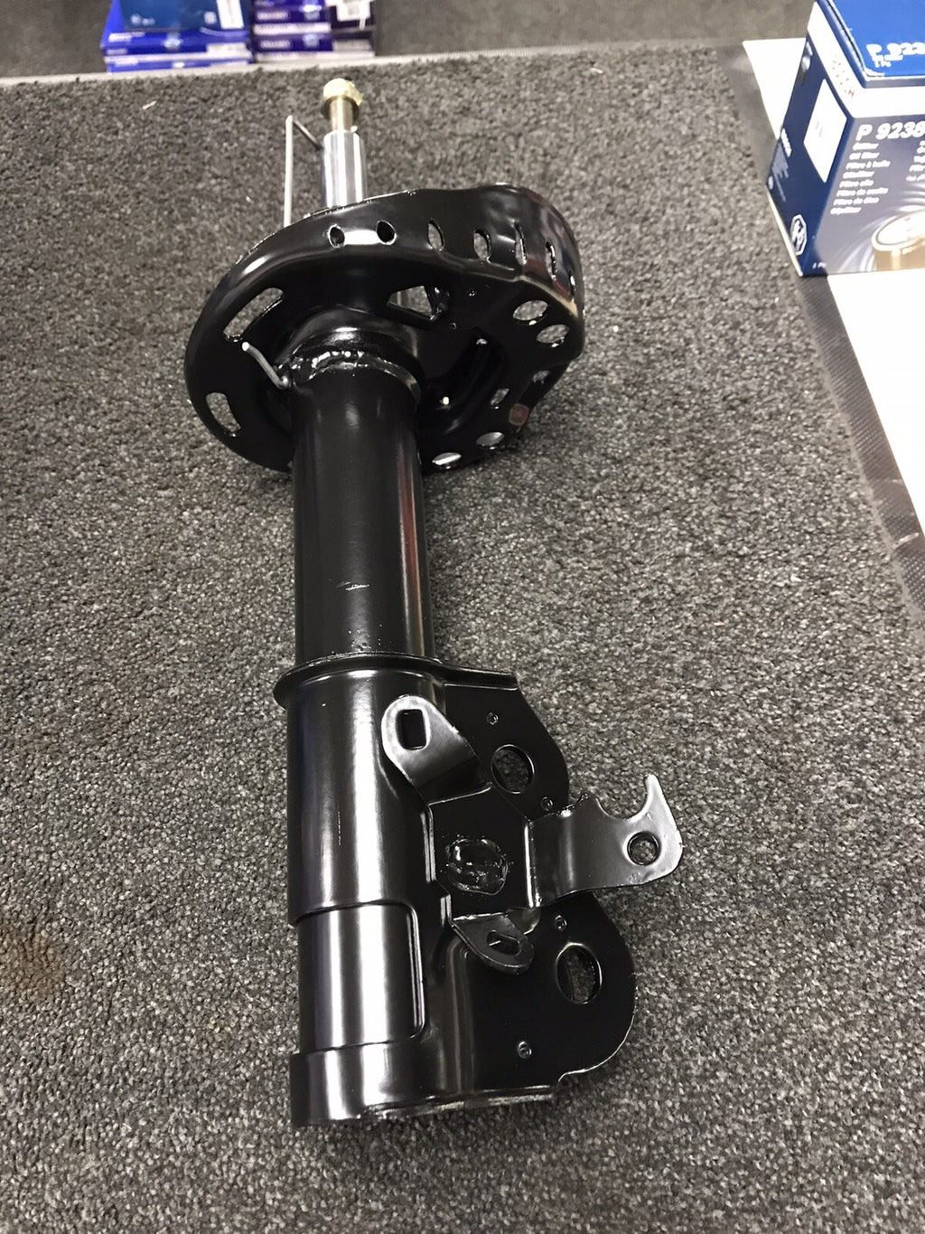 FOR HONDA CIVIC TYPE R FN FN2 FRONT SHOCK ABSORBER SHOCKER STRUT LEFT  NS