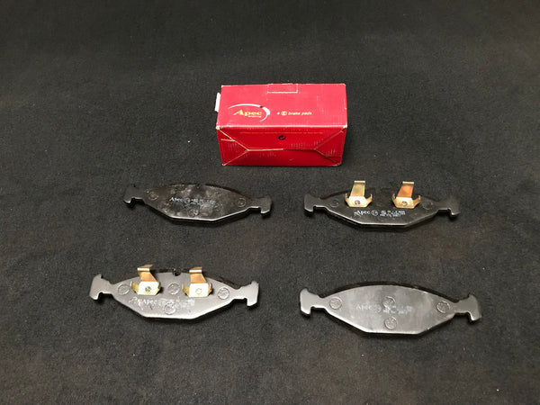 FOR JAGUAR XJR 4.0 V8 SUPERCHARGED NEW GENUINE APEC FRONT BRAKE PADS LOCKHEED