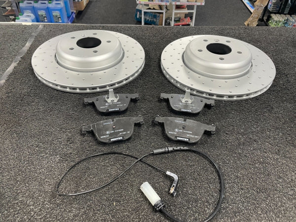 BMW 535D M SPORT E60 E61 CROSS DRILLED PERFORMANCE BRAKE DISC REAR PADS