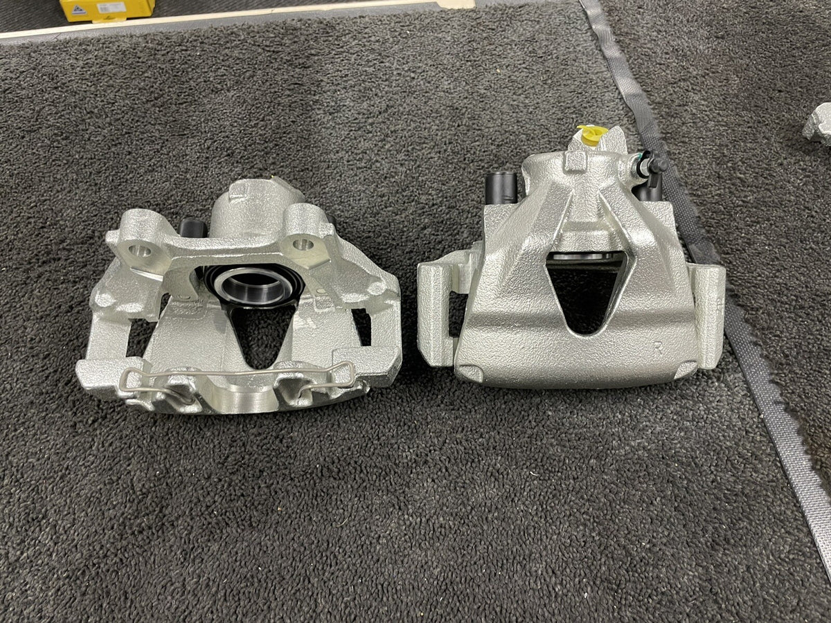 VW POLO 9N DRILLED GROOVED BRAKE DISC CONVERSION UPGRADE CALIPERS 288/312
