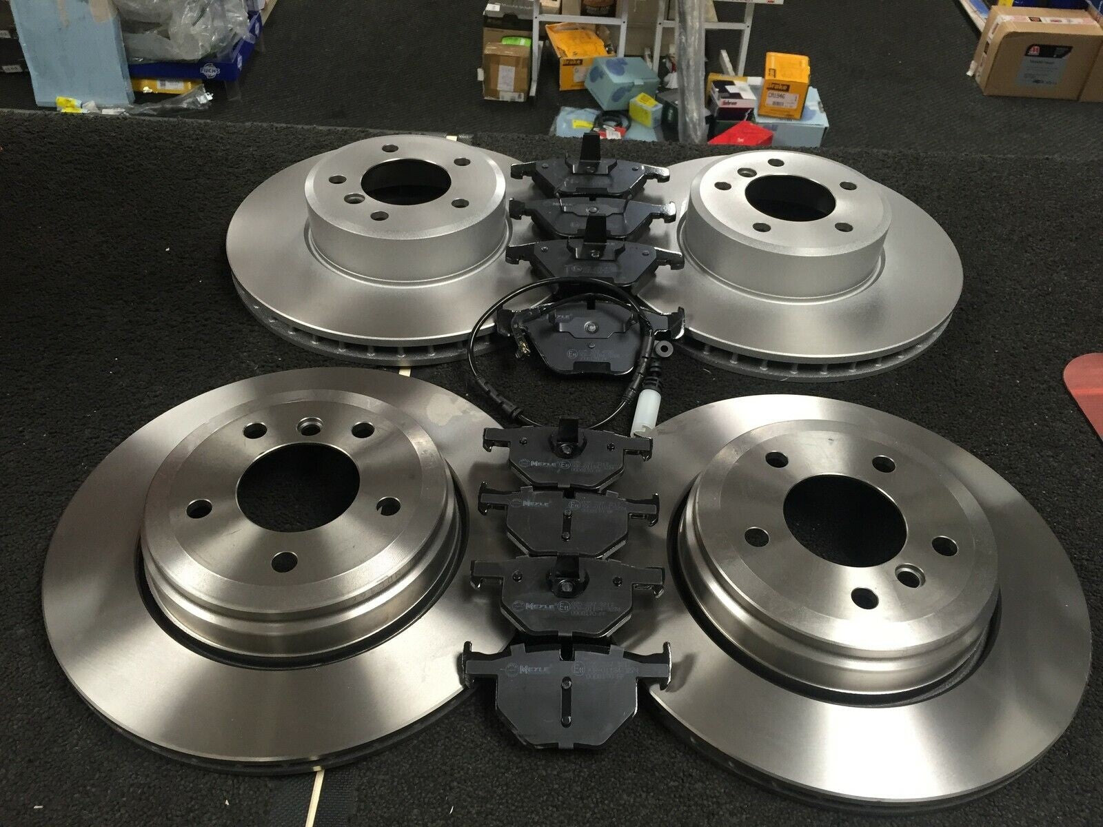 FOR BMW 3 SERIES 320D M SPORT (E93) BRAKE DISC BRAKE PADS FRONT REAR SENSORS