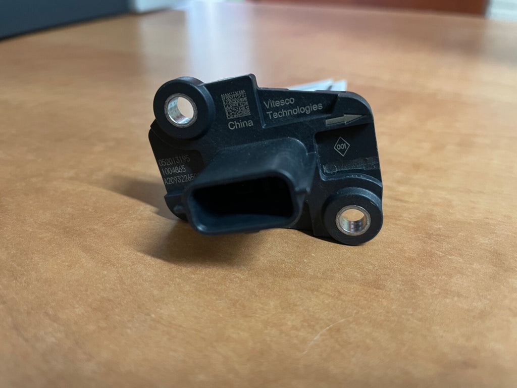 FOR NISSAN RENAULT  5WK98504 AIR FLOW SENSOR H8201267959