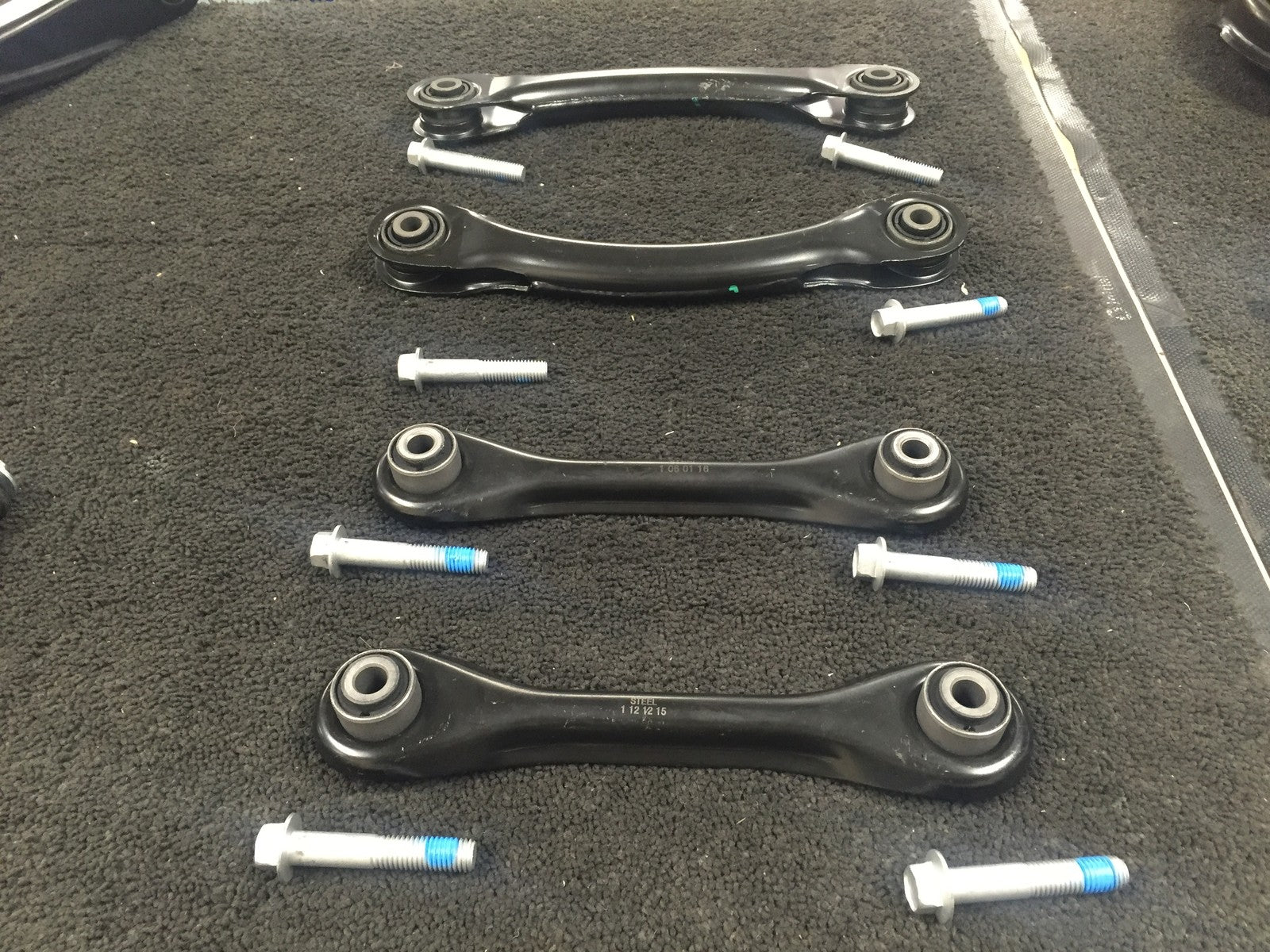 FORD FOCUS CMAX C-MAX  1.8 TDCi REAR AXLE SUSPENSION TRAILING ARMS UPPER LOWER