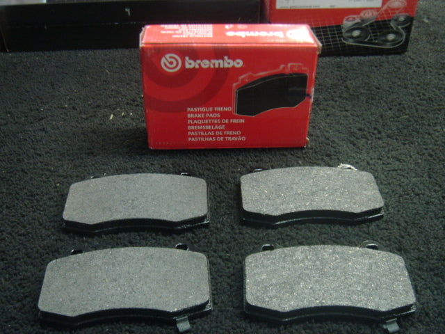 ALFA ROMEO 159 166 BRERA  GTV  BREMBO FRONT BRAKE PADS 