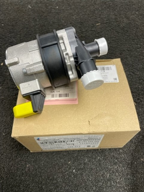 FOR AUDI E-TRON ETRON GEA GEN  ADDITIONAL WATER PUMP 4KE965567B GENUINE