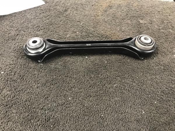 BMW 3 316 318 320 325 330 E90 E91 E93 REAR UPPER CENTER  SUSPENSION CONTROL ARM