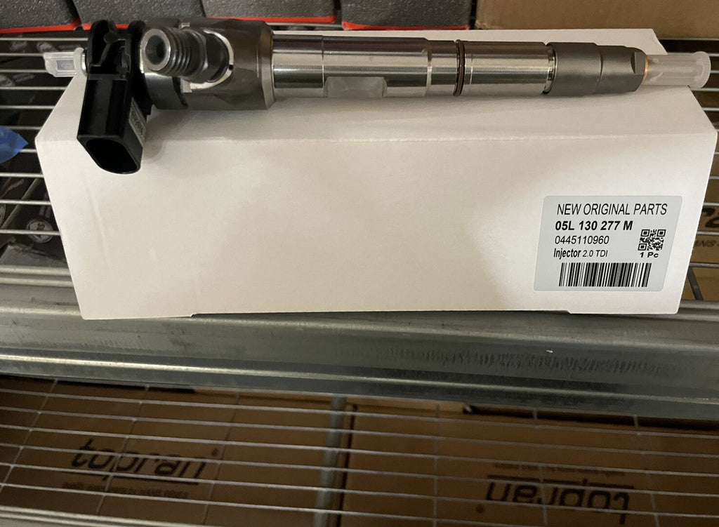 0445110835 05L130277M VW AUDI SEAT SKODA 2.0TDI BRAND NEW DIESEL FUEL INJECTOR