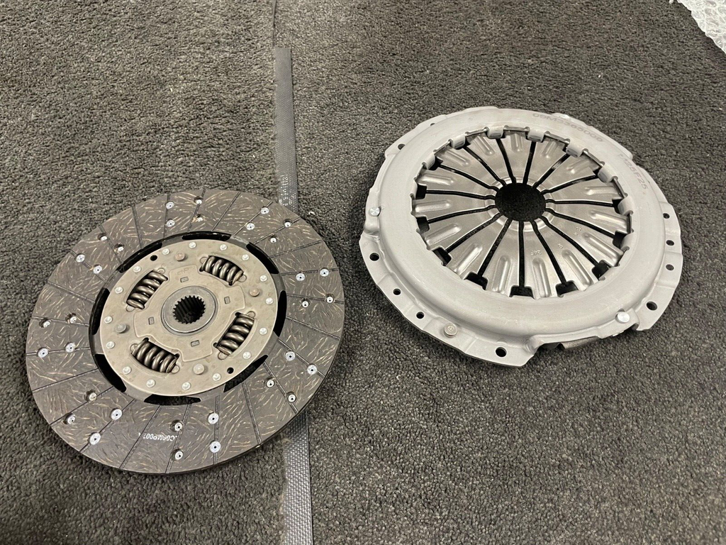 2PCE CLUTCH KIT RANGE ROVER EVOQUE L538 DISCOVERY SPORT FREELANDER 2 2.0 2.2D NE