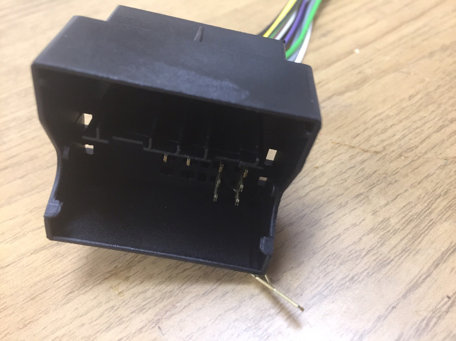 ISO WIRING HARNESS ADAPTOR FOR VW GOLF MK5 / TOURAN  2002 ONWORDS