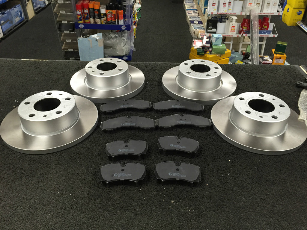 FIT  IVECO DAILY 35S12 99-06 BRAKE DISC +PADS FRONT REAR SINGLE WHEEL NO ABS