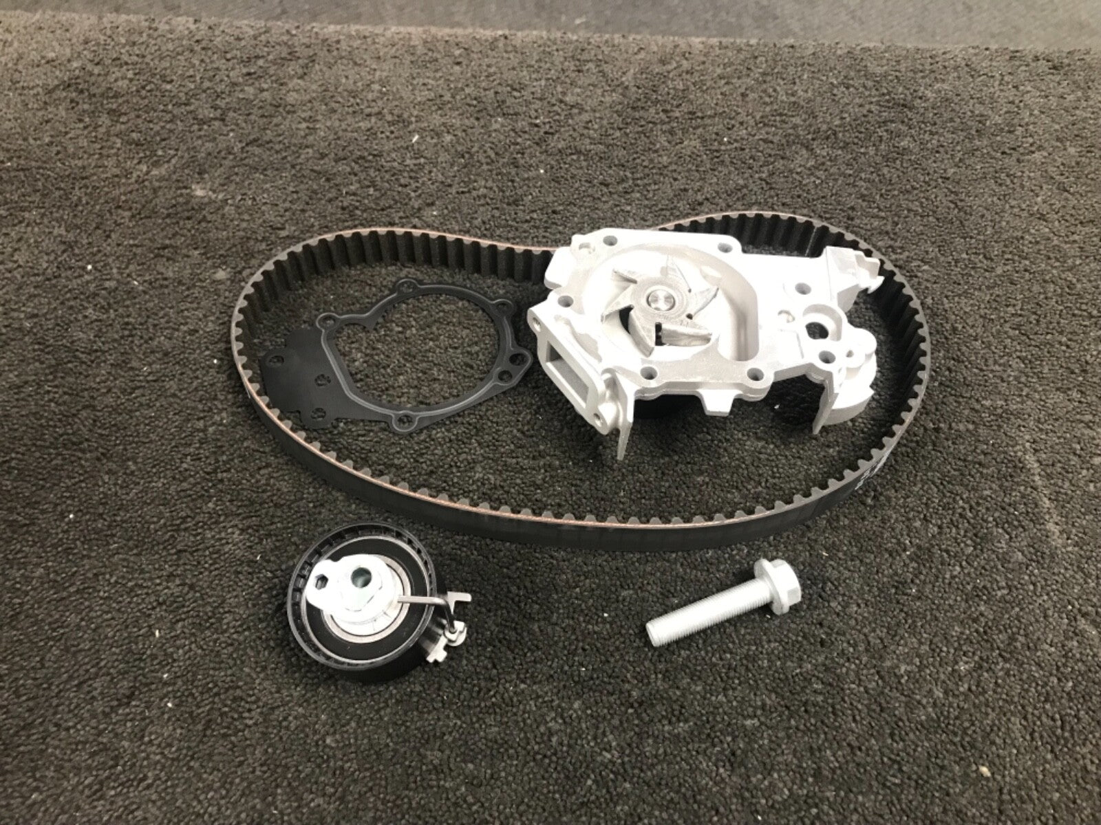 Renault Clio Mode Twingo 1.2 Timing belt Kit with water pump 