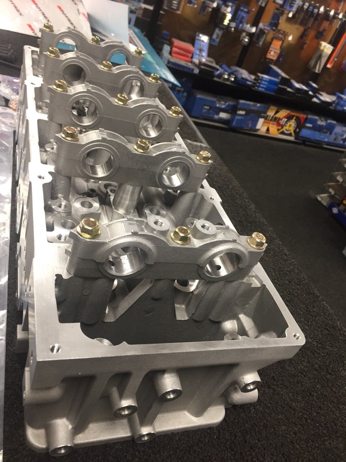 FOR MITSUBISHI SHOGUN TRITON CANTER 3.0TD 4M42 CYLINDER HEAD BRAND NEW