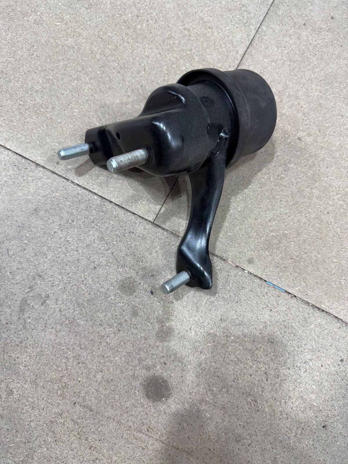 FOR TOYOTA PREVIA HARRIER HIGHLANDER KLUGER FRONT LOWER NS LEFT ENGINE MOUNTING