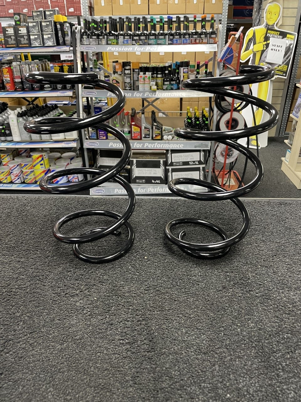 Coil Spring Front FOR HYUNDAI ix35 KIA Sportage 1.7 2.0 CRDI PAIR NEW
