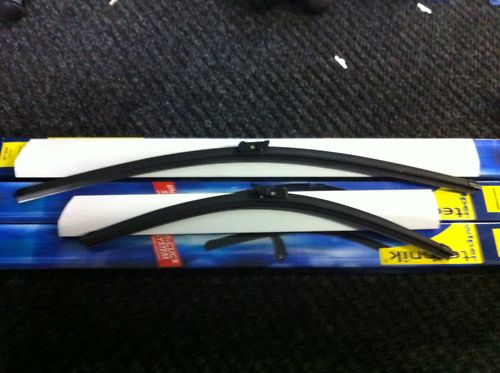 VOLVO C70 CABRIOLET FLAT BEAM AEROFLEX WIPER BLADES X2