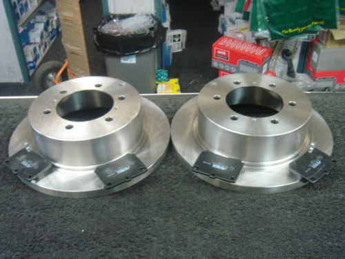 FOR MITSUBISHI SHOGUN PAJERO SPORT 2.5TD 1999-2006 REAR  BRAKE DISC & PADS 