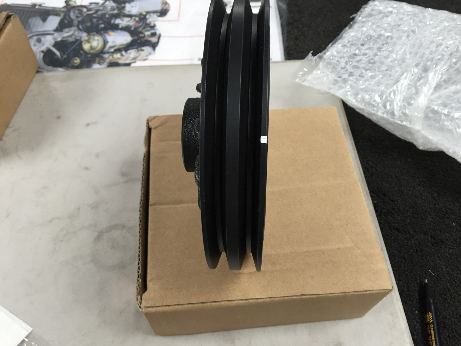 FOR MITSUBISHI SHOGUN PAJERO CHALLENGER 2.5TD 4D56 CRANKSHAFT PULLEY 2 BELTS
