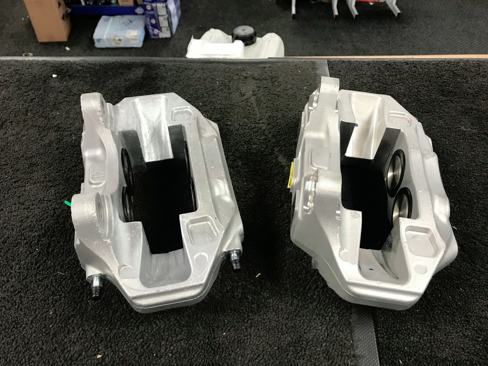 PORSCHE CAYYENE 3.0 3.2 3.6 955 FRONT BRAKE CALIPERS LH RH PAIR 4 PISTON BREMBO