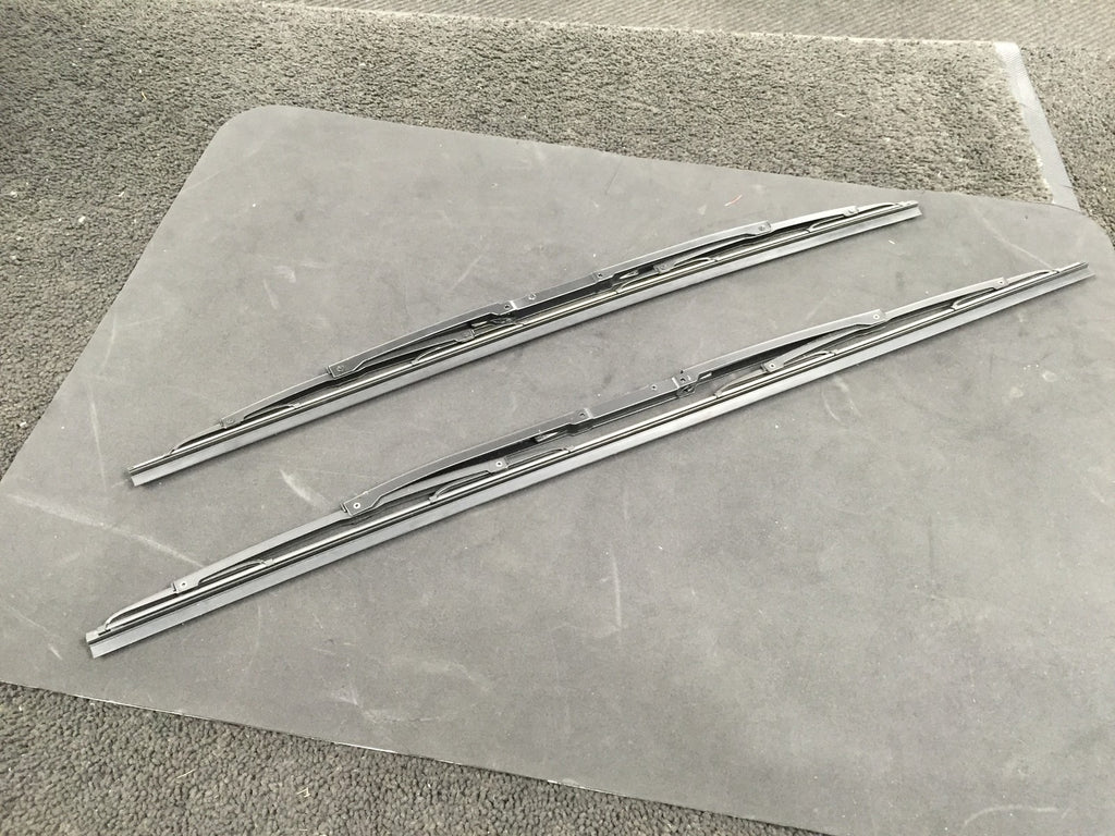 ORIGINAL FIT  WIPER BLADE SET - 5 SERIES  E 39-  SET- O.E TYPE FITTING