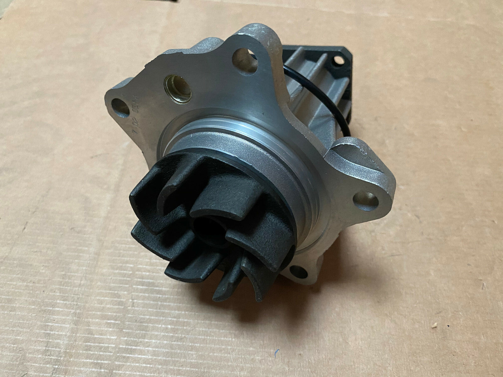 BRAND NEW WATER PUMP FITS ESCORT COSWORTH RS RS200 2.0 GRANADA SIERRA SAPPHIRE