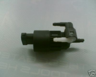 RENUALT LAGUNA MEGANE CLIO ESPACE SCENIC WASHER PUMP