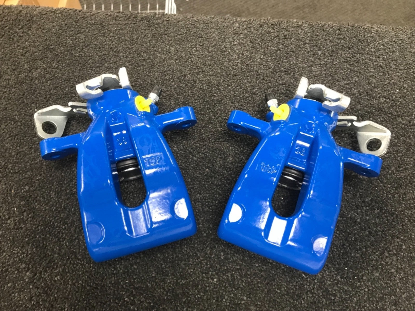 FOR VAUXHALL ASTRA VXR (MK5 (H) (A3300))  REAR LEFT RIGHT BLUE CALIPER