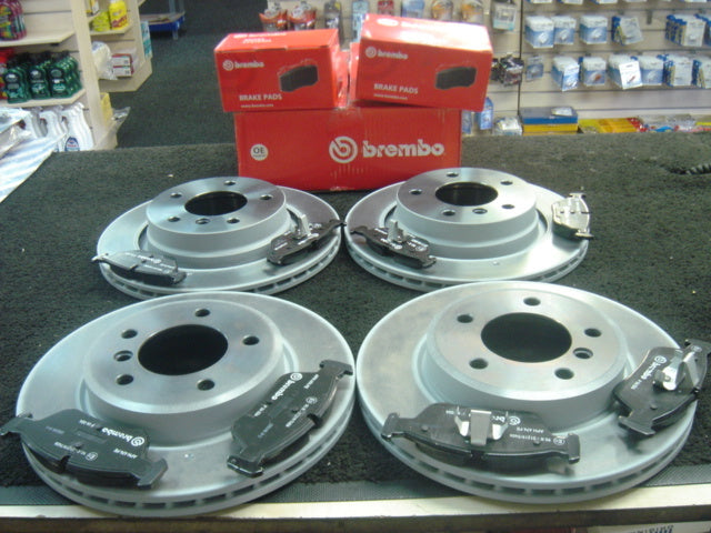 BMW 320D 320ci 328ci 325ciI E46 BREMBO BRAKE DISCS PAD FRONT  REAR