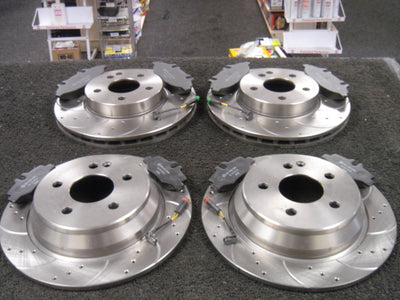 FOR SPRINTER 2006-13 BRAKE DISC CROSS DRILLED GROOVED FRONT REAR BRAKE PAD 