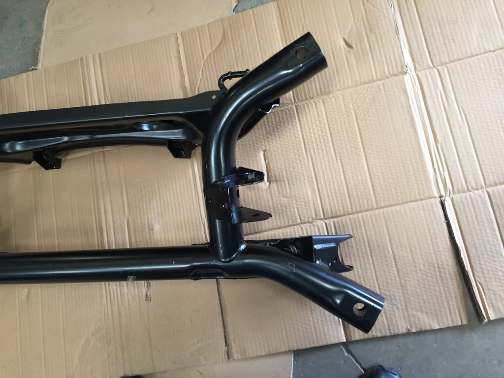 REAR CROSSMEMBER FOR DODGE FOR CALIBER JEEP PATRIOT JEEP COMPASS 2007-2012  NEW