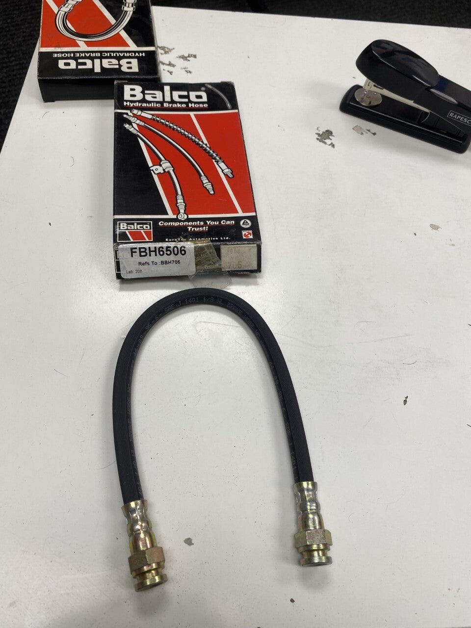 FOR SKODA S100 S110 ESTELLE S105 S120 S130 S136 RAPID FRONTLH RH BRAKE FLEXYHOSE